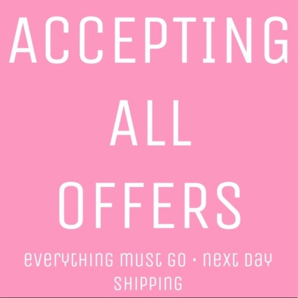 ACCEPTING ALL OFFERS!!✅✅✅✅ - Picture 1 of 1